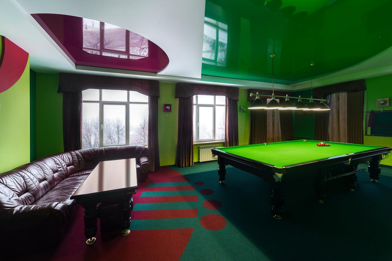 Snooker Otel Lviv Dış mekan fotoğraf